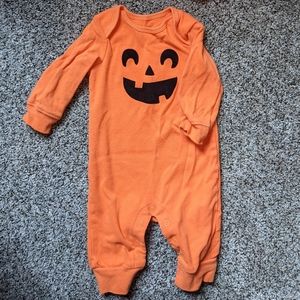 Cute 0-3 months Halloween and Thanksgiving outfits